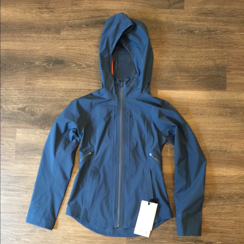 Lululemon Break a Trail Jacket Navy Blue Size 0